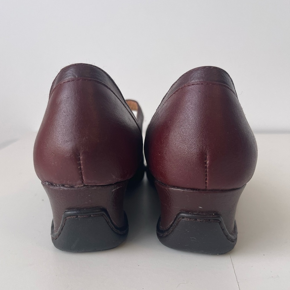 GNW Mary Jane Wedge Heels Burgundy 8M - Picture 10 of 13